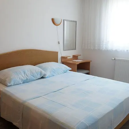 Appartamento Zuglic Vir